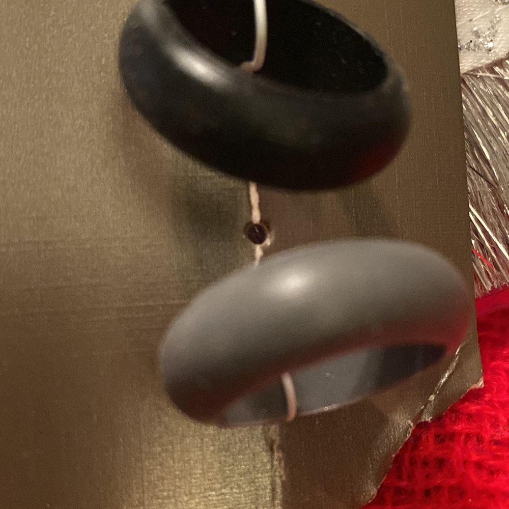 Silicone rings